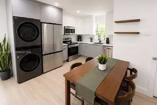 1018 NE 2nd Ave, Fort Lauderdale, FL 33304 - Photo 6