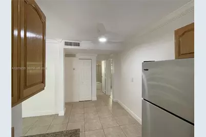 95 Edgewater Dr #207, Coral Gables, FL 33133 - Photo 8