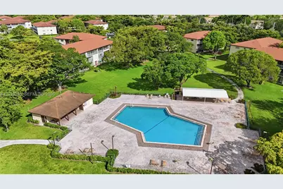 151 SW 134th Way #206N, Pembroke Pines, FL 33027 - Photo 16