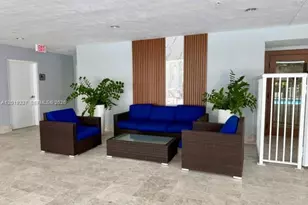 170 SE 14th St, Miami, FL 33131 - Photo 28