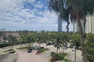 19380 Collins Ave, Sunny Isles Beach, FL 33160 - Photo 28