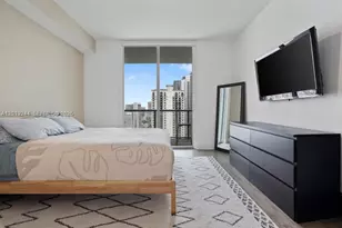 79 SW 12th St, Miami, FL 33130 - Photo 14