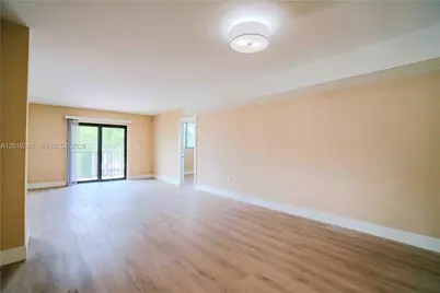 6960 Rue Vendome #201, Miami Beach, FL 33141 - Photo 4