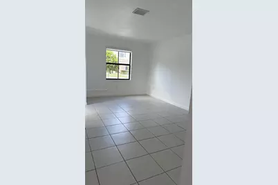 3440 W 111th Pl, Hialeah, FL 33018 - Photo 2