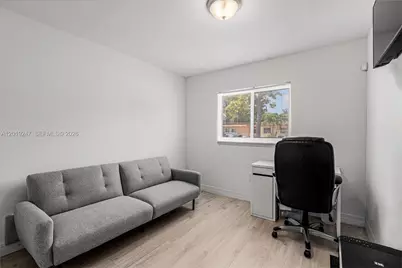 21110 NW 39th Ave, Miami Gardens, FL 33055 - Photo 28