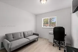 21110 NW 39th Ave, Miami Gardens, FL 33055 - Photo 28
