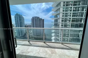 300 S Biscayne Blvd, Miami, FL 33131 - Photo 16