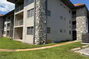 13900 Lake Placid Ct, Miami Lakes, FL 33014 - Photo 1