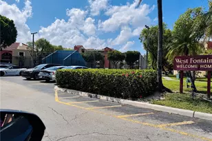 10241 NW 9th St Cir, Miami, FL 33172 - Photo 4