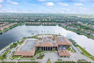 13700 SW 14th St, Pembroke Pines, FL 33027 - Photo 2