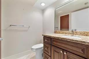 13700 SW 14th St, Pembroke Pines, FL 33027 - Photo 26