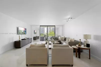 500 Three Islands Blvd #206, Hallandale Beach, FL 33009 - Photo 2