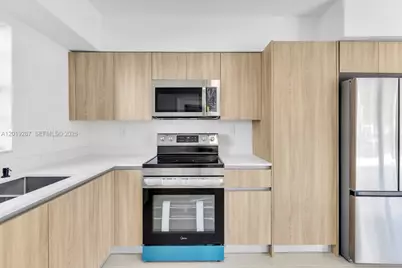 1130 102nd St #1, Bay Harbor Islands, FL 33154 - Photo 6