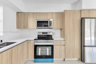 1130 102nd St, Bay Harbor Islands, FL 33154 - Photo 6