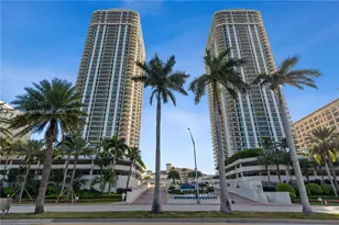 4779 Collins Ave, Miami Beach, FL 33140 - Photo 16