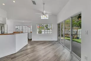 535 Somerset Way, Weston, FL 33326 - Photo 8