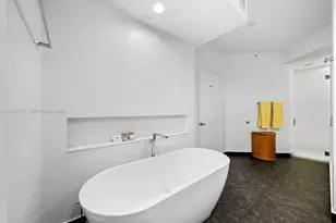 713 Crandon Blvd, Key Biscayne, FL 33149 - Photo 16