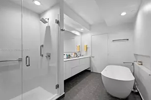 713 Crandon Blvd, Key Biscayne, FL 33149 - Photo 18