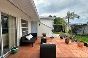 3245 Village Green Dr, Miami, FL 33175 - Photo 26