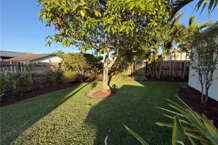 3245 Village Green Dr, Miami, FL 33175 - Photo 6