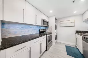7601 E Treasure Dr, North Bay Village, FL 33141 - Photo 8