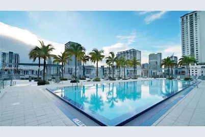 1111 SW 1 Ave #2215, Miami, FL 33130 - Photo 4