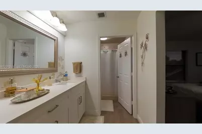11913 Donlin Dr, Wellington, FL 33414 - Photo 30