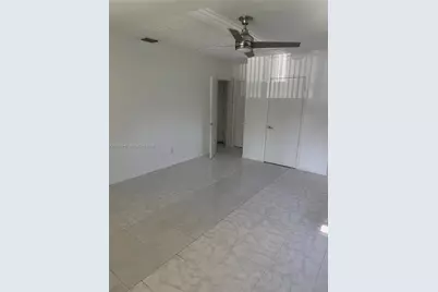 18510 Atlantic Blvd, Sunny Isles Beach, FL 33160 - Photo 6