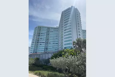 7135 Collins Ave #912, Miami Beach, FL 33141 - Photo 30