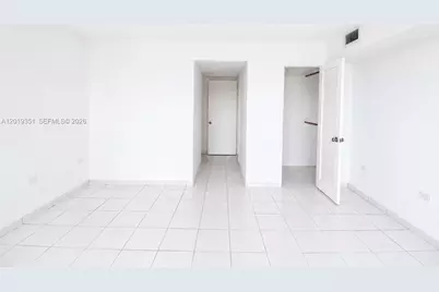 7135 Collins Ave #912, Miami Beach, FL 33141 - Photo 20