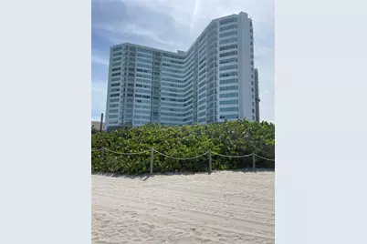 7135 Collins Ave #912, Miami Beach, FL 33141 - Photo 1