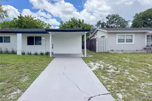 60 NW 47th Ct, Oakland Park, FL 33309 - Photo 2