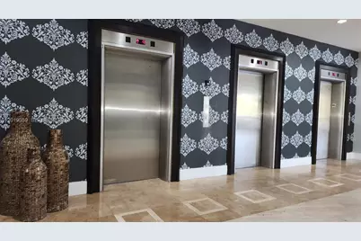 7441 Wayne #8-O, Miami Beach, FL 33141 - Photo 22