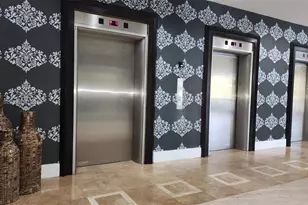 7441 Wayne, Miami Beach, FL 33141 - Photo 22