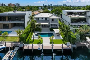 13040 N Bayshore Dr, North Miami, FL 33181 - Photo 62
