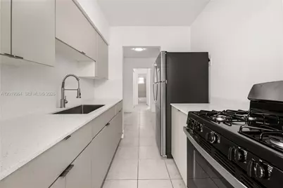 6905 Rue Vendome #8, Miami Beach, FL 33141 - Photo 8