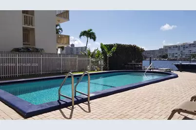 1900 Diana Dr #3E, Hallandale Beach, FL 33009 - Photo 18