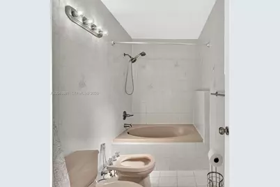 6460 SW 2nd St #1, Miami, FL 33144 - Photo 14
