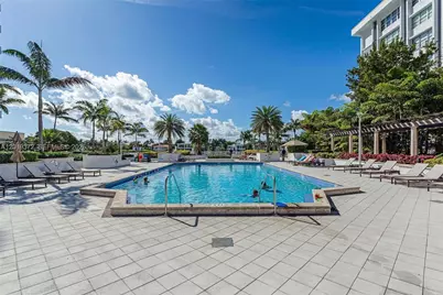 5600 Collins Ave #8A, Miami Beach, FL 33140 - Photo 2
