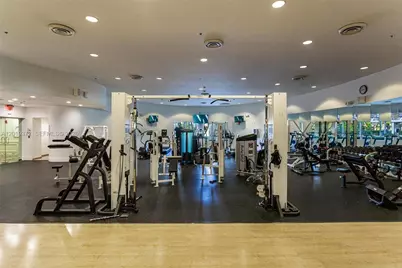5600 Collins Ave #8A, Miami Beach, FL 33140 - Photo 16