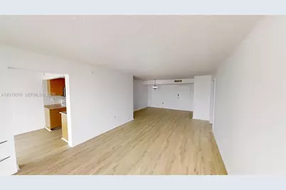 210 174th St #1918, Sunny Isles Beach, FL 33160 - Photo 2