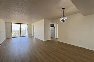 210 174th St, Sunny Isles Beach, FL 33160 - Photo 4