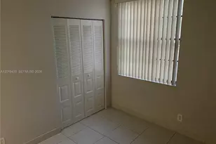 210 Lake Pointe Dr, Oakland Park, FL 33309 - Photo 28
