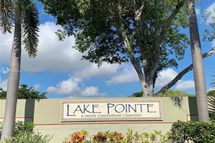 210 Lake Pointe Dr, Oakland Park, FL 33309 - Photo 6
