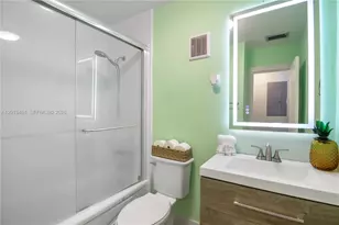 10455 SW 200th St, Cutler Bay, FL 33157 - Photo 28