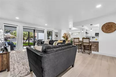 6444 Pumpkin Seed Cir #112, Boca Raton, FL 33433 - Photo 2