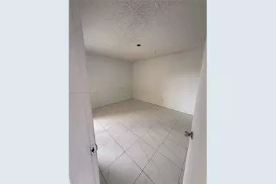 3199 Foxcroft Rd #311, Miramar, FL 33025 - Photo 2