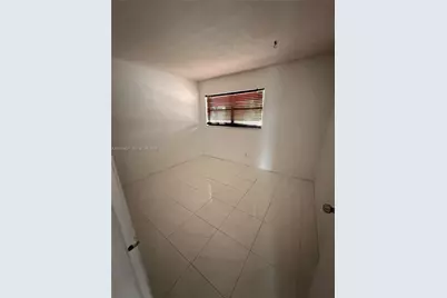 3199 Foxcroft Rd #311, Miramar, FL 33025 - Photo 4