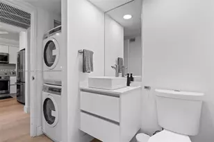 5700 Collins Ave, Miami Beach, FL 33140 - Photo 24