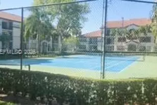 610 S Park Rd, Hollywood, FL 33021 - Photo 4